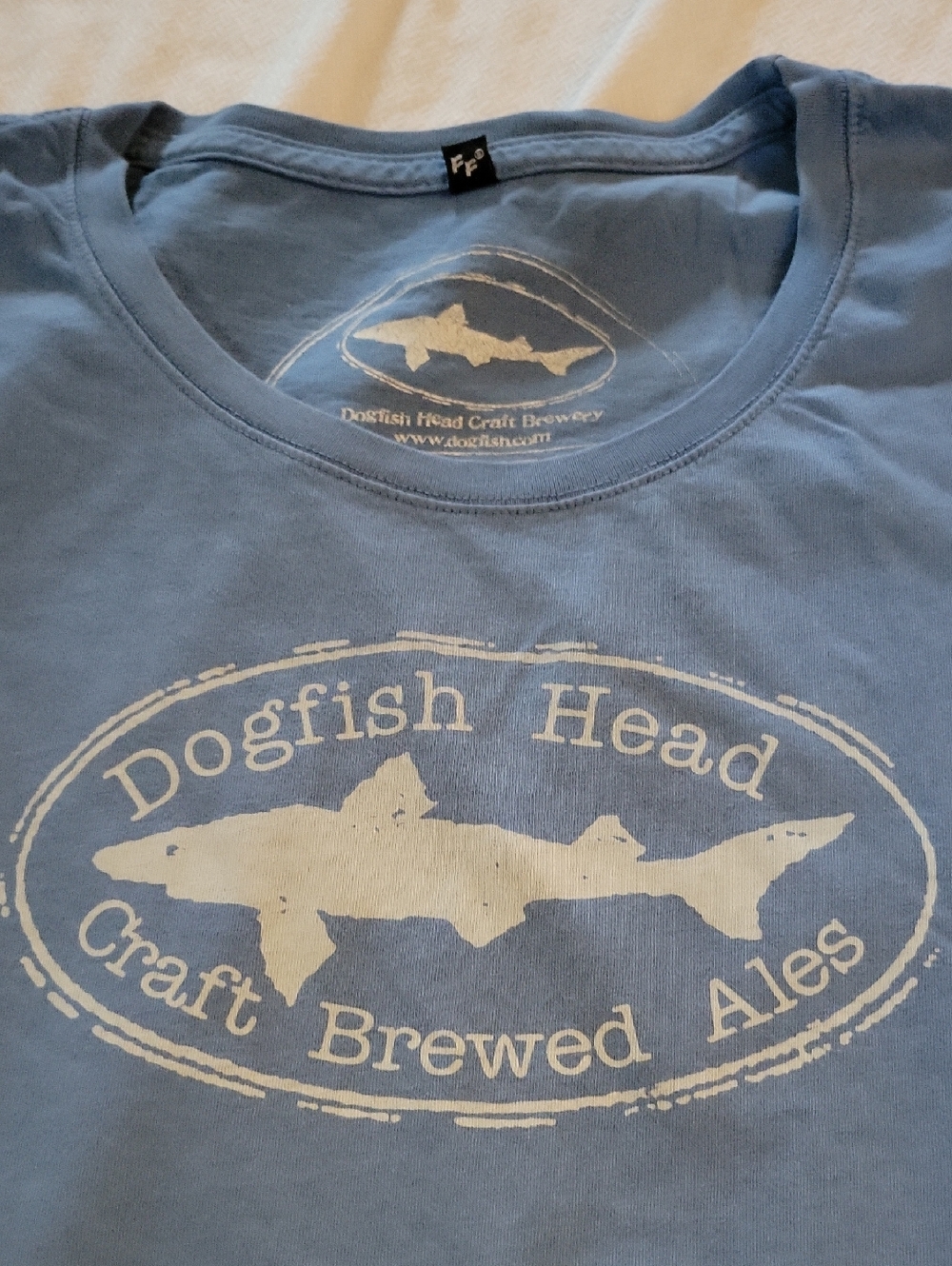 Dogfish Head Brewery Delaware Ladies Blue T-shirt Small EUC